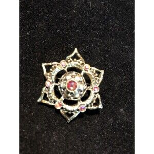 Vintage Brooch Pin Flower Star Design Rhinestones  Pink Aurora Borealis